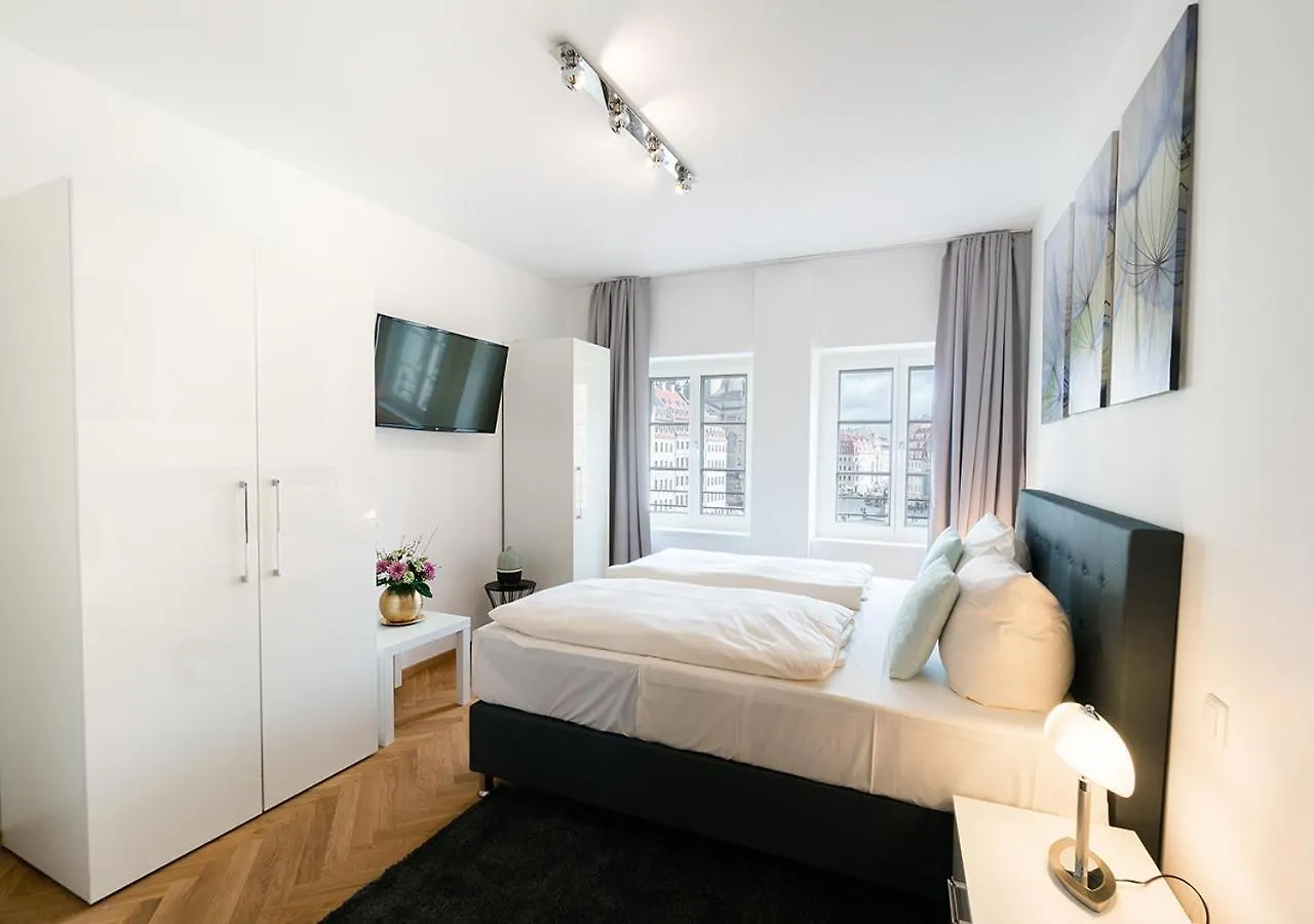 Familienapartment Mit Blick Zur Frauenkirche دريسدن شقة